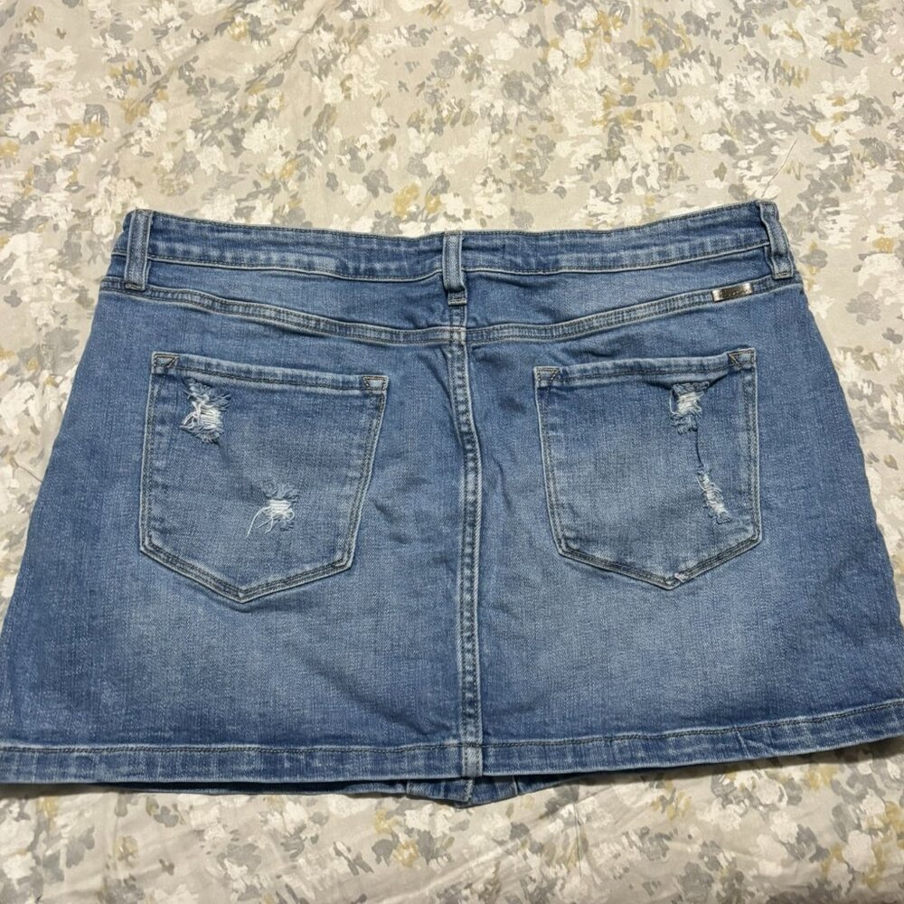 Kancan For Maurices Distressed Button-Front Denim… - image 2